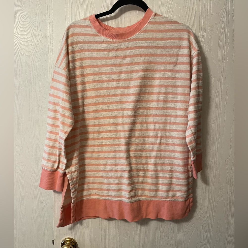 Old Navy sweatshirt